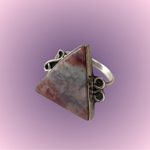 Vintage Jewelry - Vintage stamped sterling silver & polished stone triangle ring sz 7-7.25